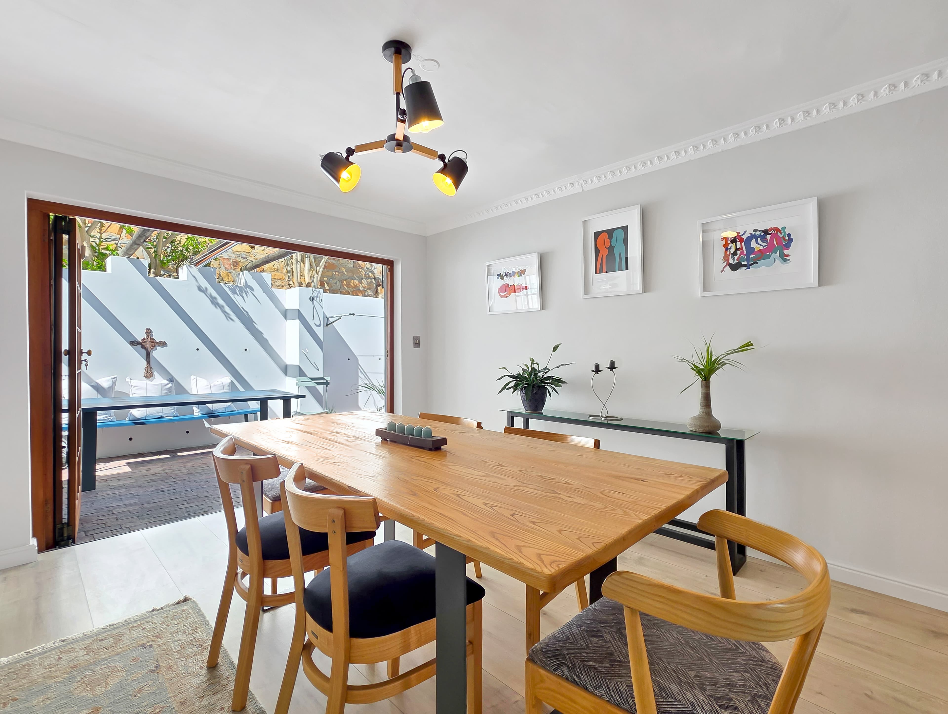 The dining table made by Allen Hardiman.